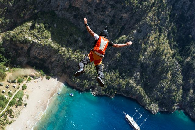 Kelebekler Vadisi Base Jump