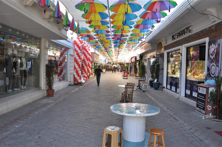 Fethiye Şemsiyeli Sokak