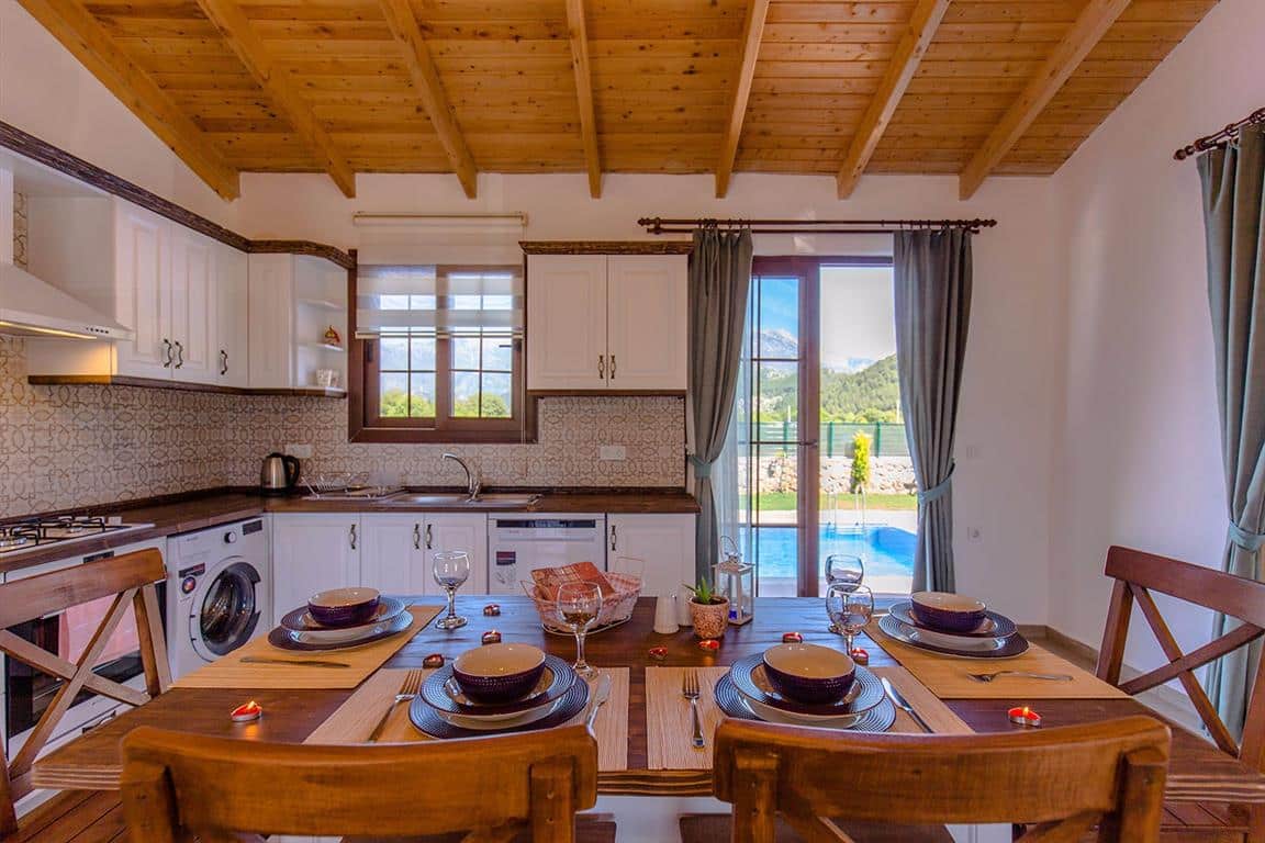 Fethiye Kiralık Muhafazakar Aile Villaları-Villa Meğri
