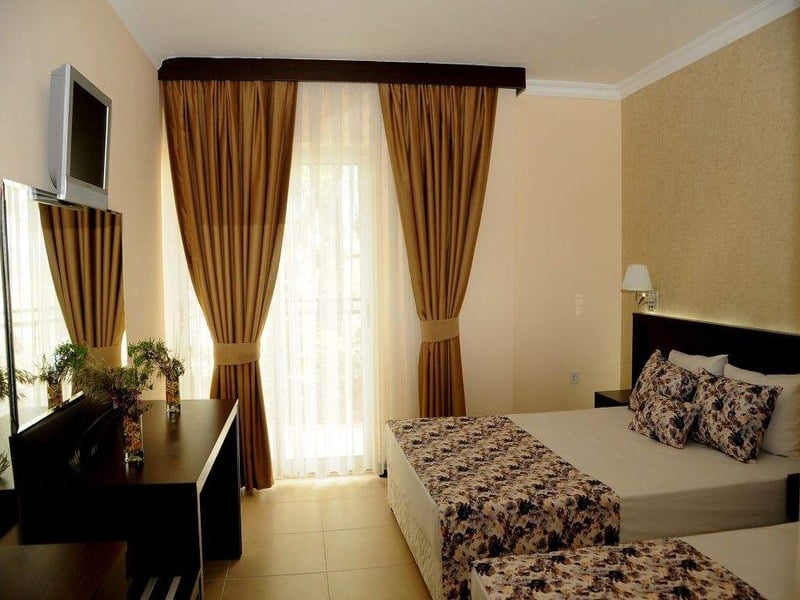 Sun Shine Hotel (1)