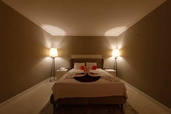 Tropical Suites Hotel