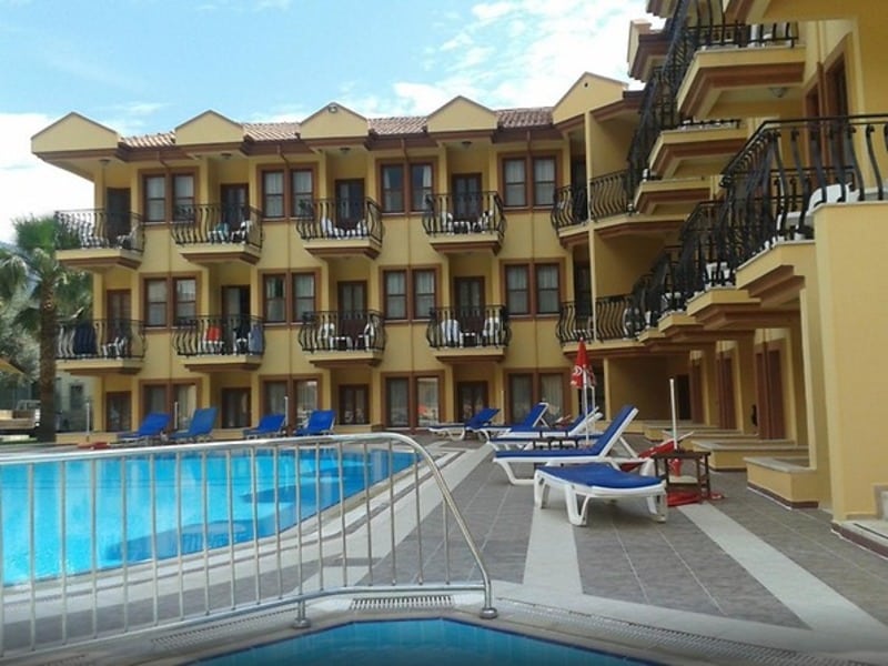 Belcehan Beach Hotel