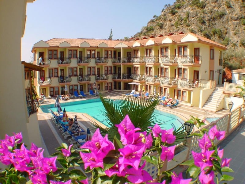 Belcehan Beach Hotel