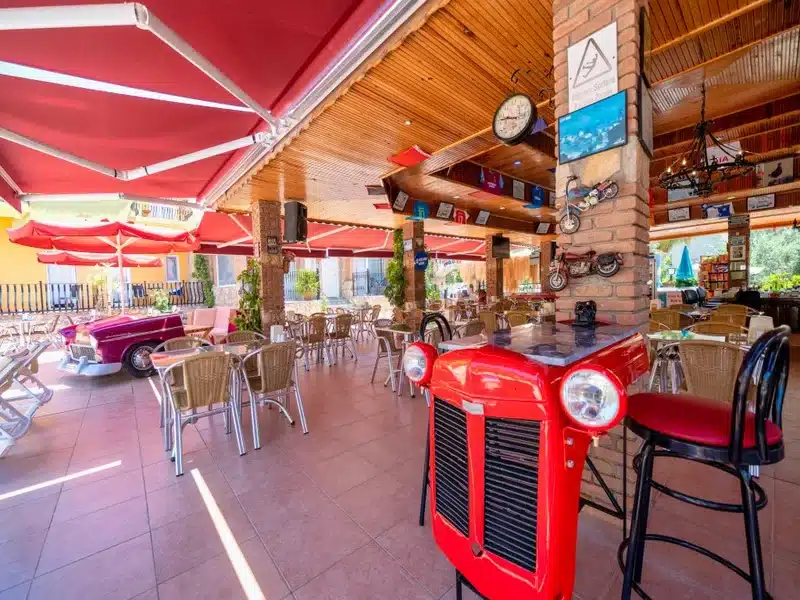 Bar