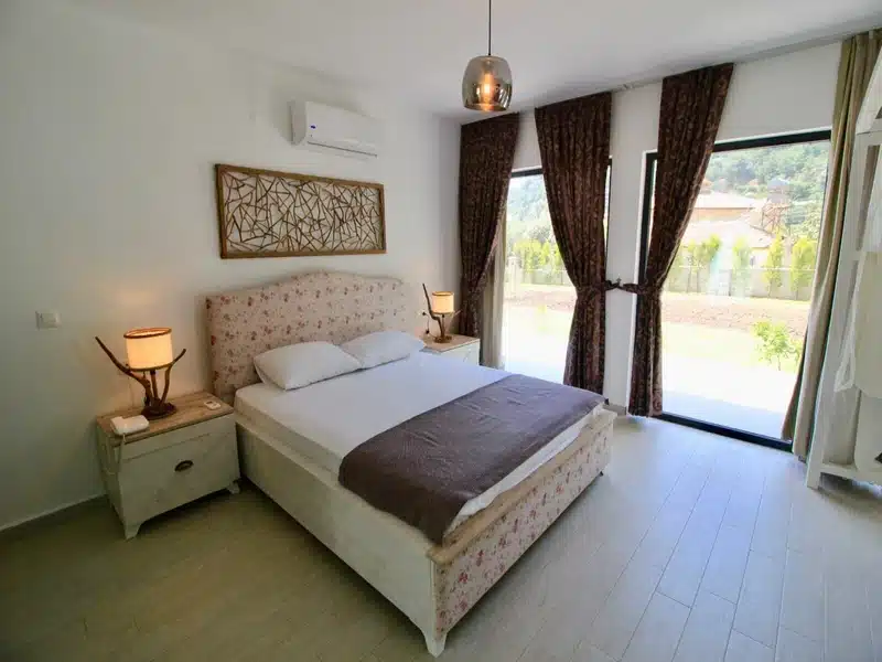 Z Exclusive Hotel &Amp; Villa