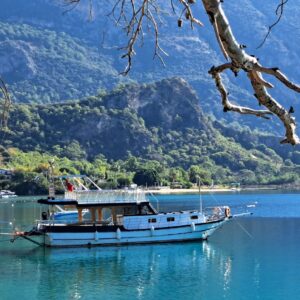 Fethiye Ölüdenizde Özel Tekne Ile Gezi
