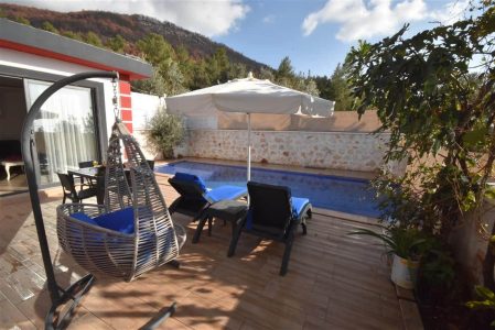 0538 920 9040 Kalkan Muhafazakâr Balayı Villası Fiyatları